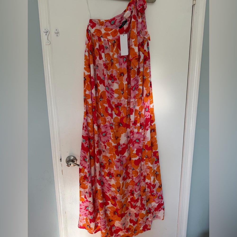NWT Red Dress Boutique One Shoulder Dress resort wear Women S